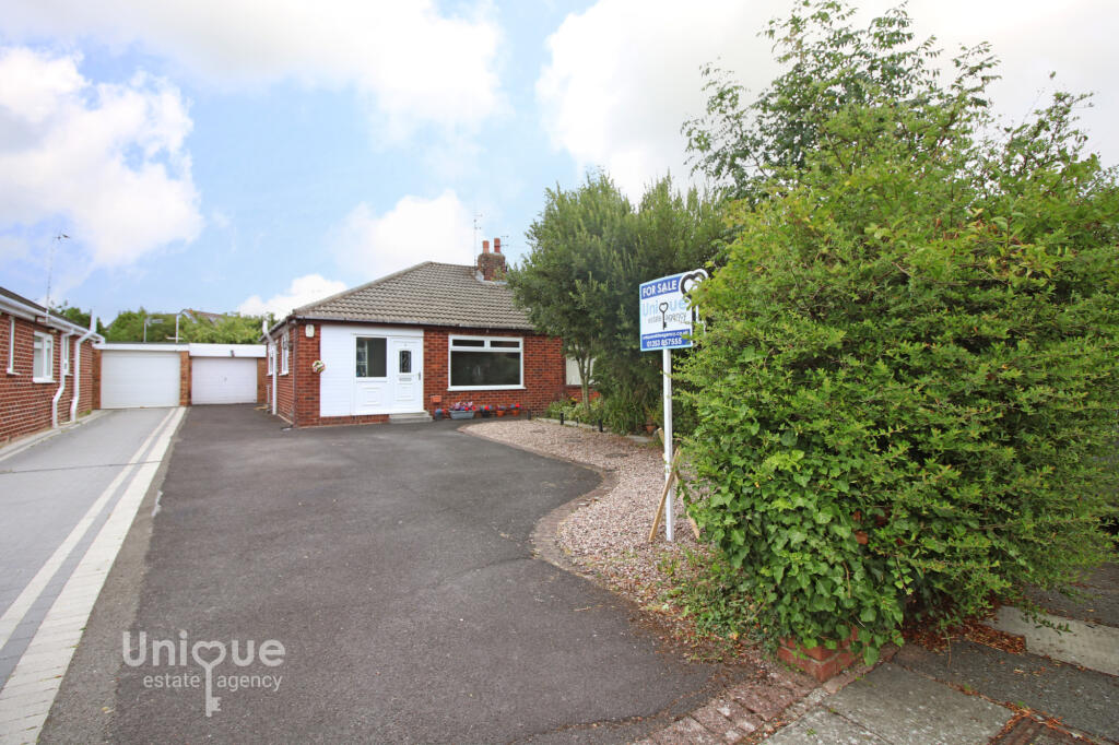 Main image of property: Leaway Close,  Thornton-Cleveleys, FY5
