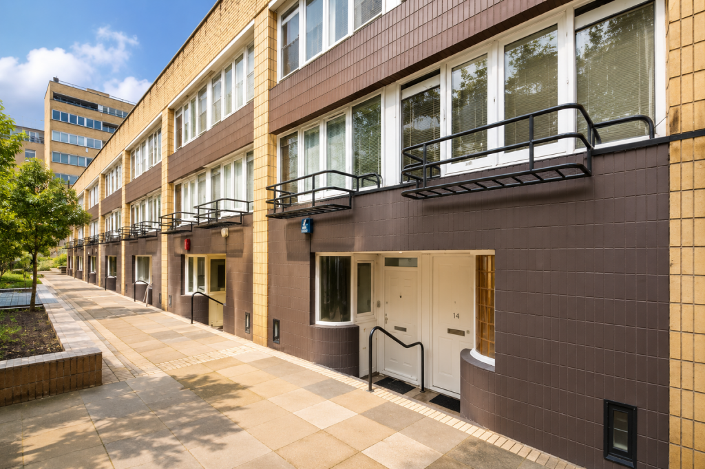 Main image of property: Porchester Square Mews, London, W2
