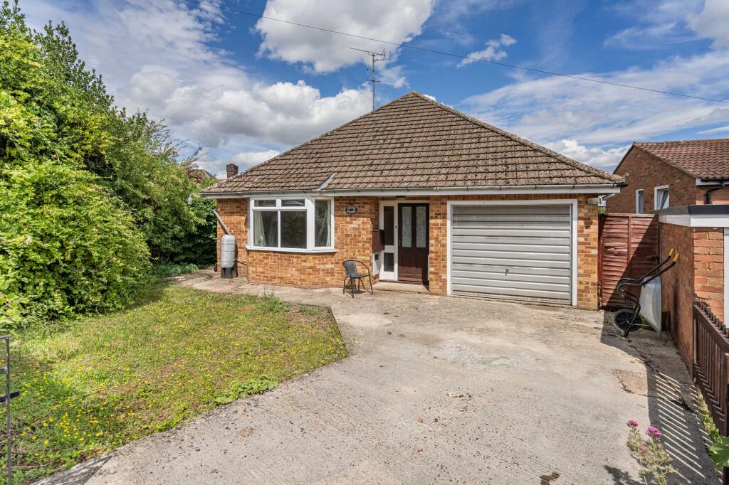 Main image of property: Mount Pleasant Close, Buckingham, MK18