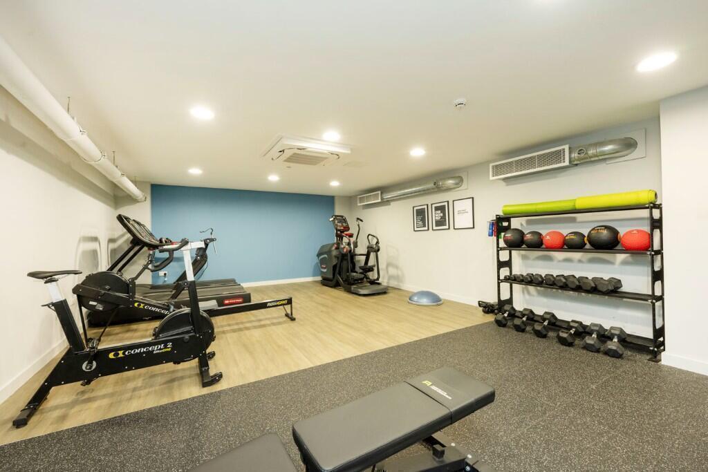 Main image of property: St. Vincent Street, Glasgow, G3