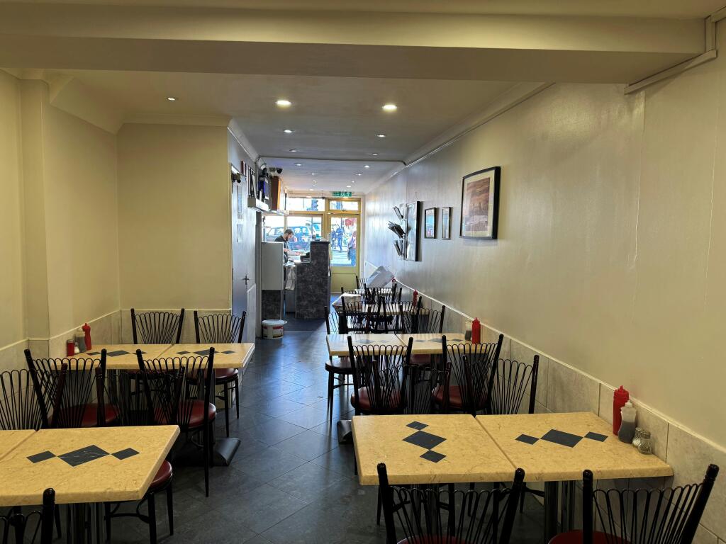 57 Borough High Street Ground Floor.jpg