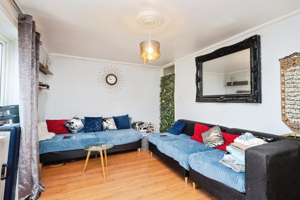 Main image of property: Arkley Crescent, Walthamstow, E17