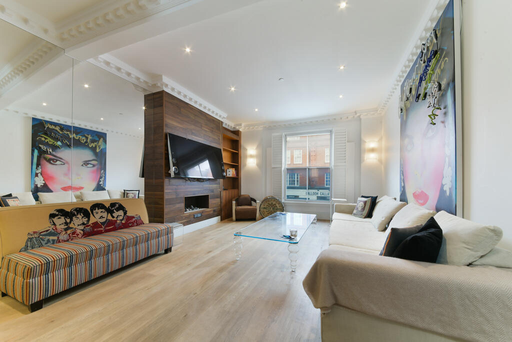 Main image of property: Kings Road, SW3
