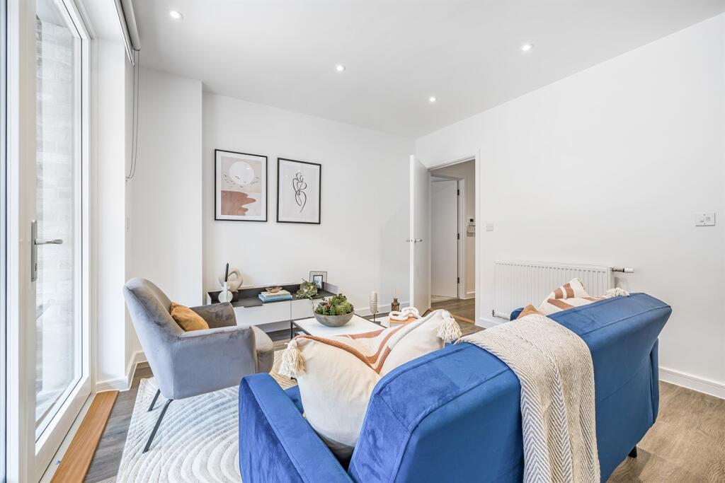 Main image of property: 1 bed, 2nd floor, Elements, Enfield, EN3