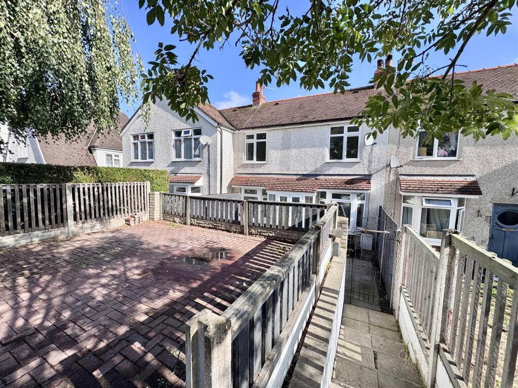 Main image of property: Dundonald Road, Colwyn Bay