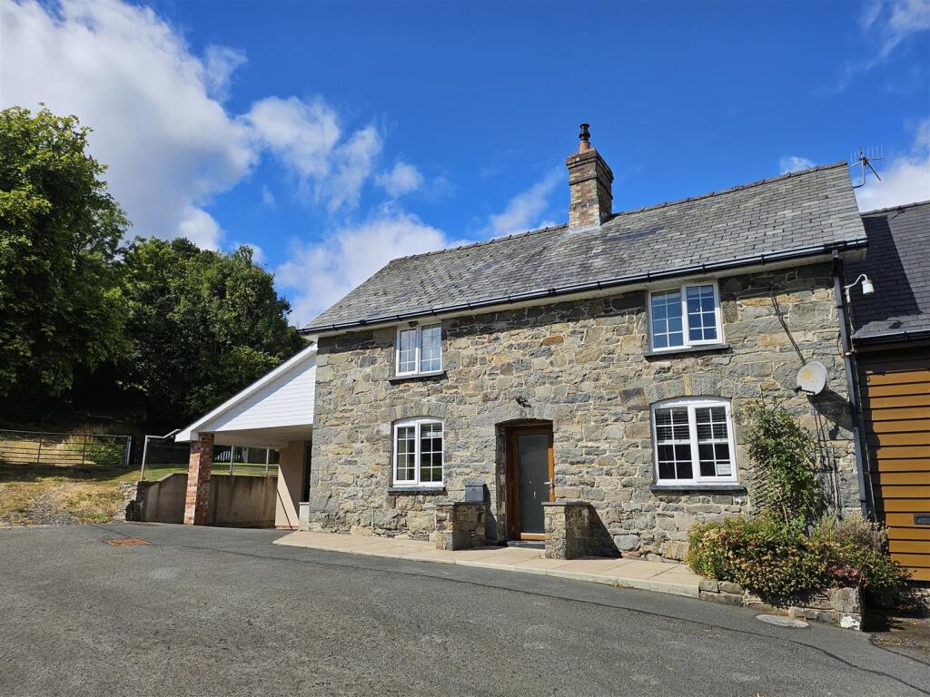 Main image of property: Carno, Caersws