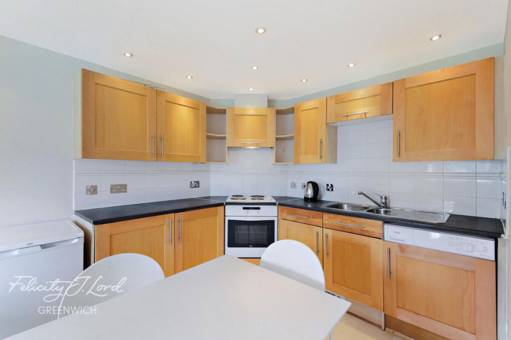 Main image of property: Greenfell Mansions, Glaisher Street, London
