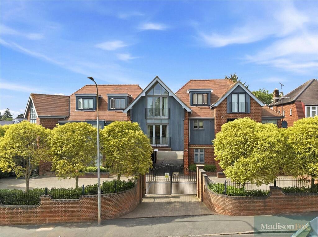 Main image of property: Manor Road, Chigwell, Essex, IG7