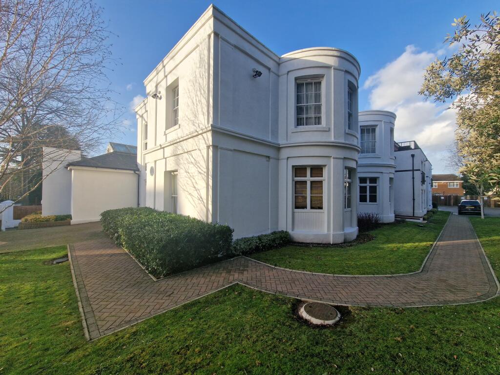 Main image of property: 124S Compton Road, Wolverhampton, WV3