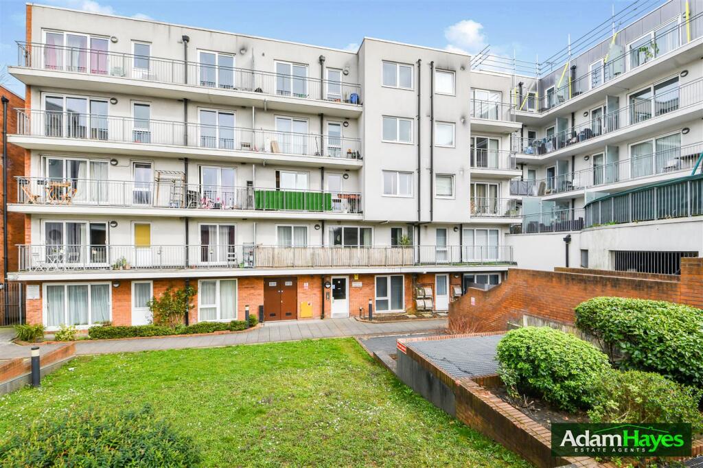 Main image of property: Lankaster Gardens, East Finchley N2