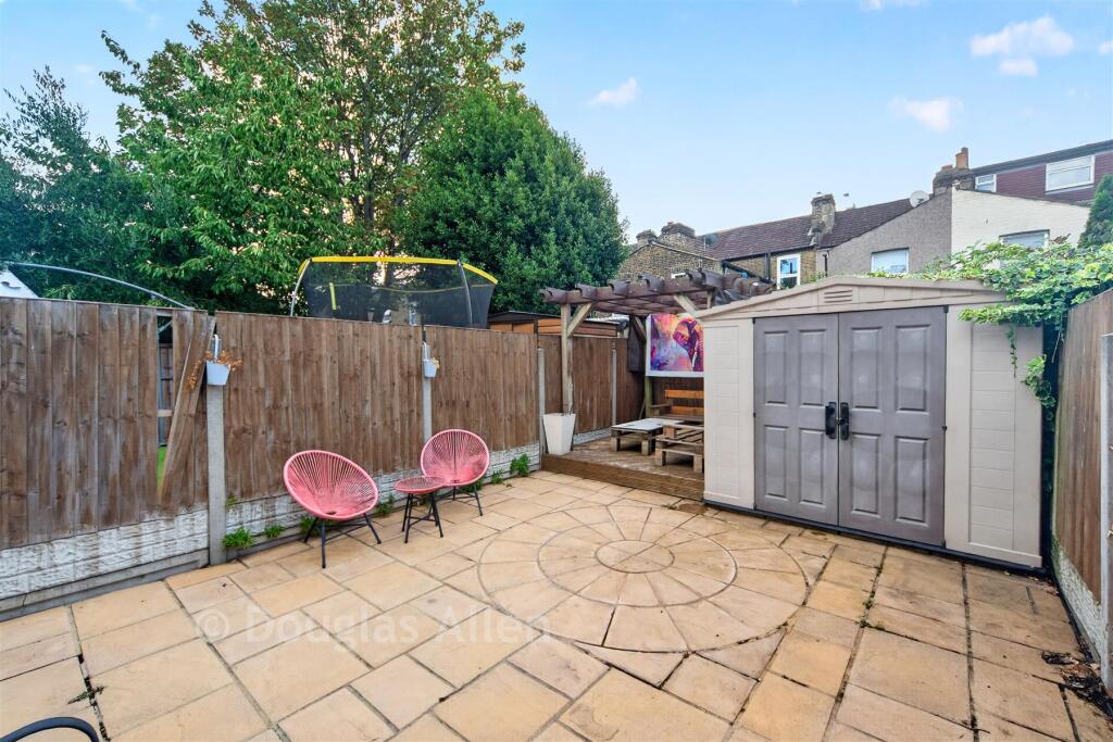 Main image of property: Glenthorne Road, Walthamstow