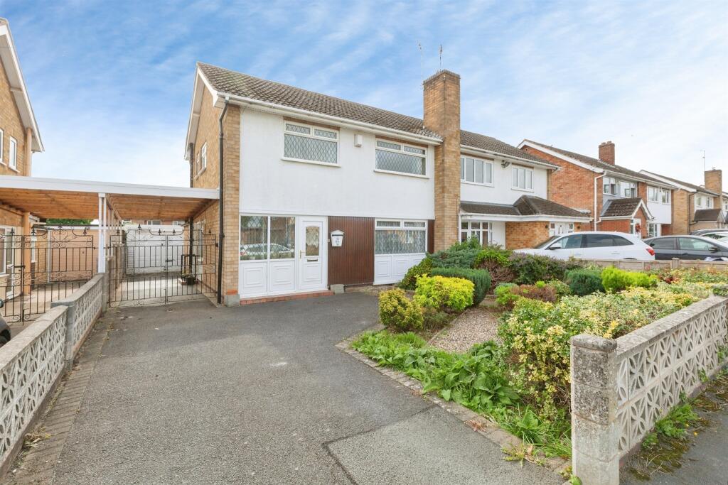Main image of property: Dorset Avenue, Wigston