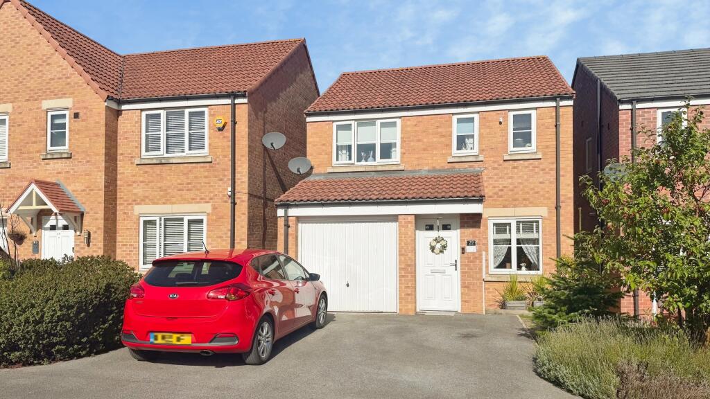 Main image of property: Elm View, Castleford, Wakefield