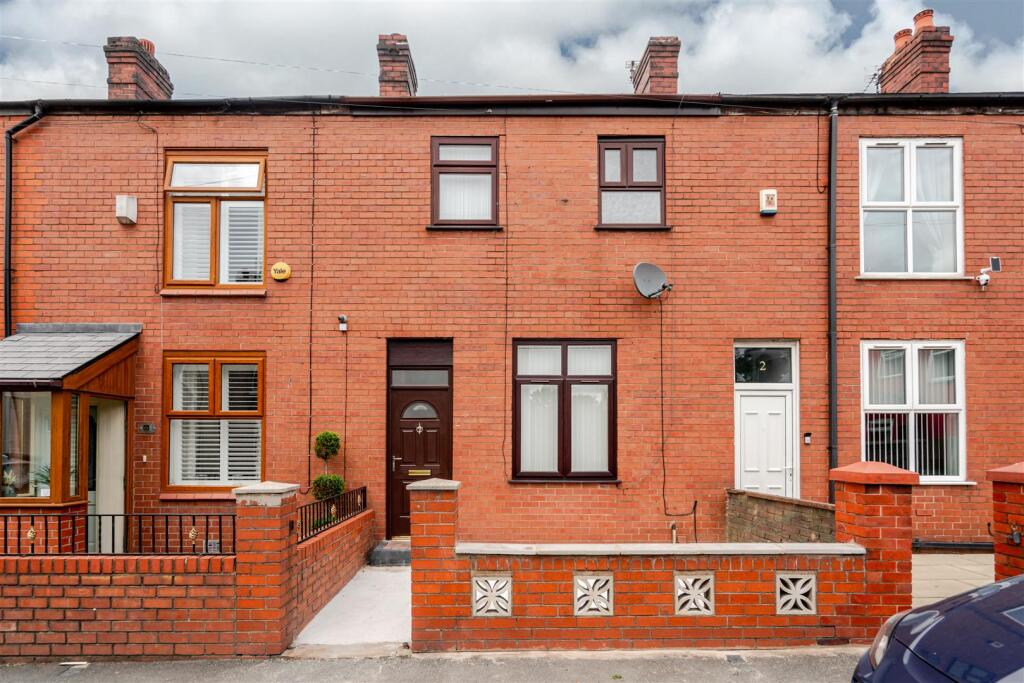 Main image of property: Isherwood St, Leigh
