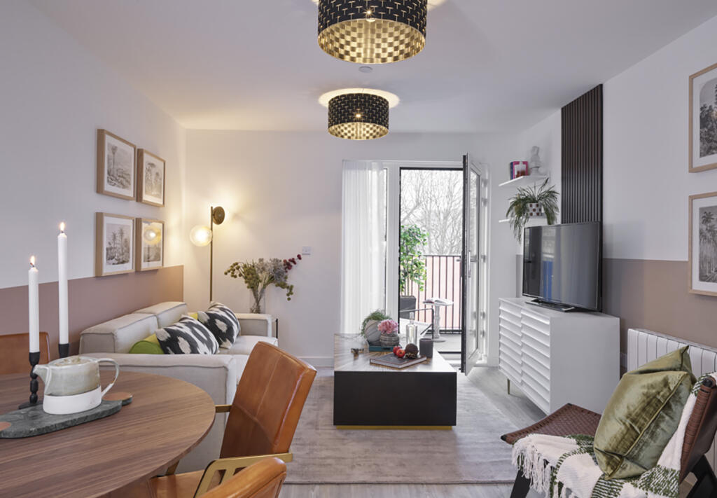 Main image of property: Meudon Avenue,
Farnborough,
GU14 7HP