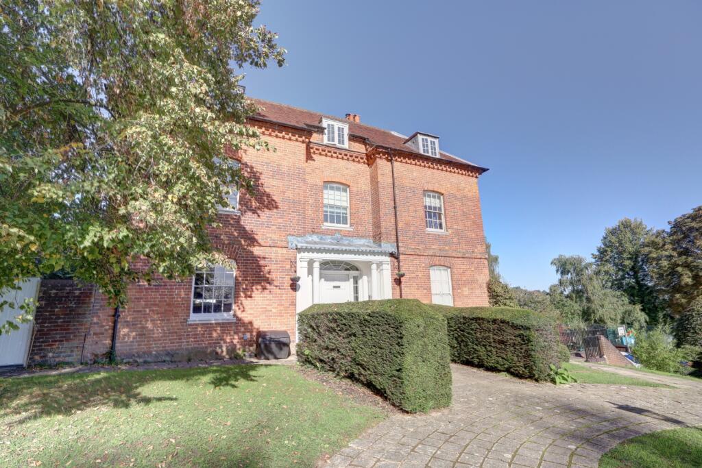 Main image of property: Rutland Street, High Wycombe, Buckinghamshire, HP11