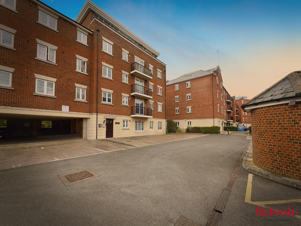 Main image of property: 41 Brookbank Close, Cheltenham, GL50