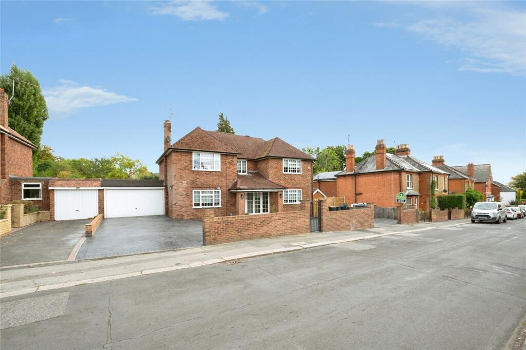 Main image of property: Middle Hill, Englefield Green, TW20