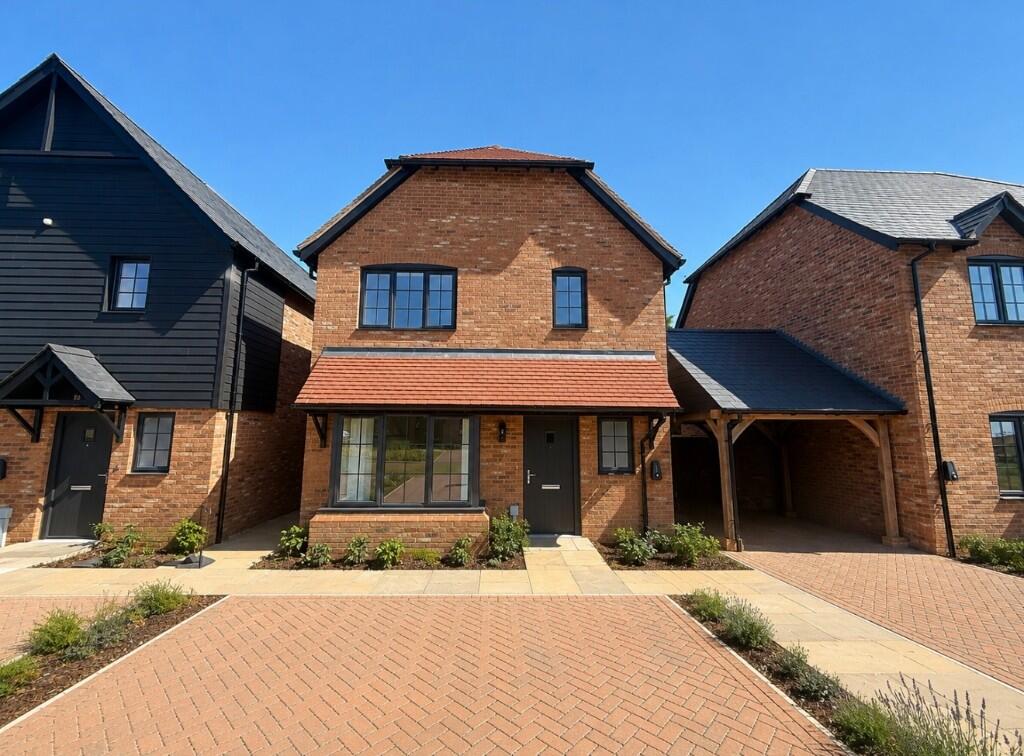 Main image of property: Cauldham Lane, 
Capel-Le-Ferne, 
Folkestone, 
Kent, 
CT18 7HG