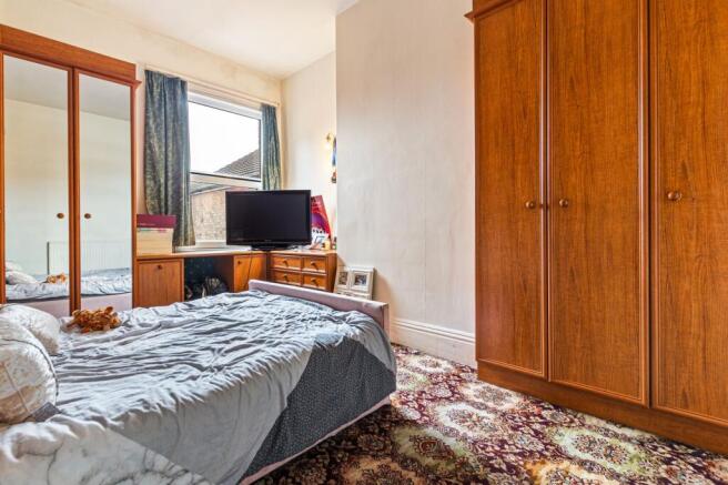 FFF - Bedroom 1