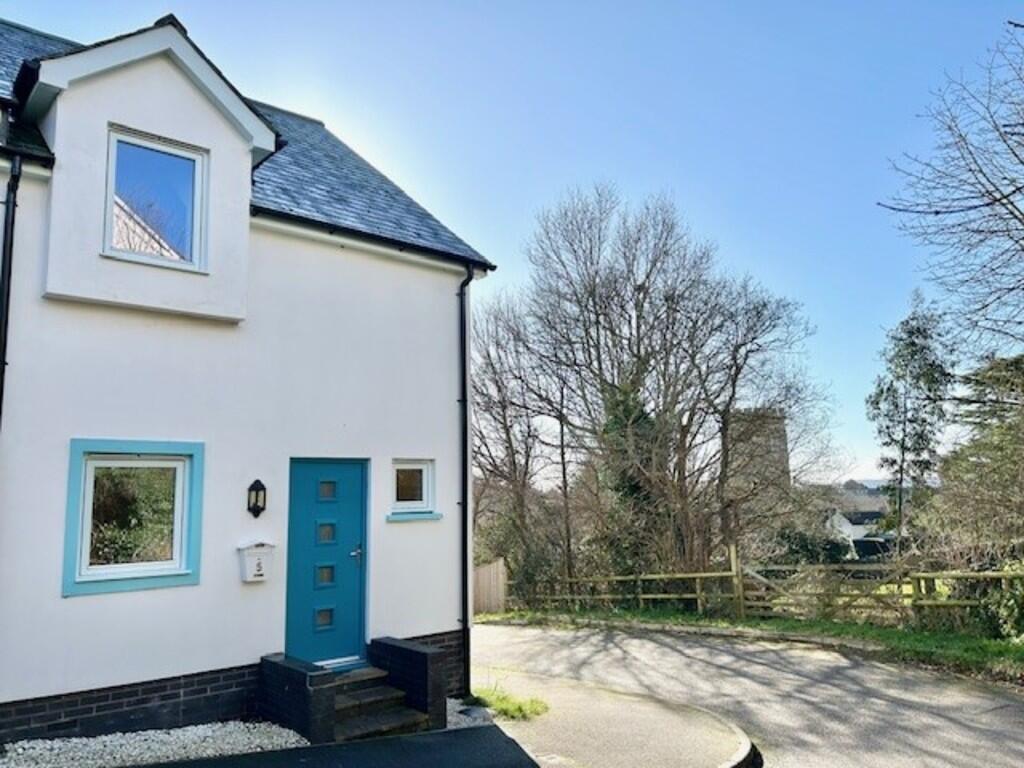 Main image of property: Summer Meadow, Lympstone