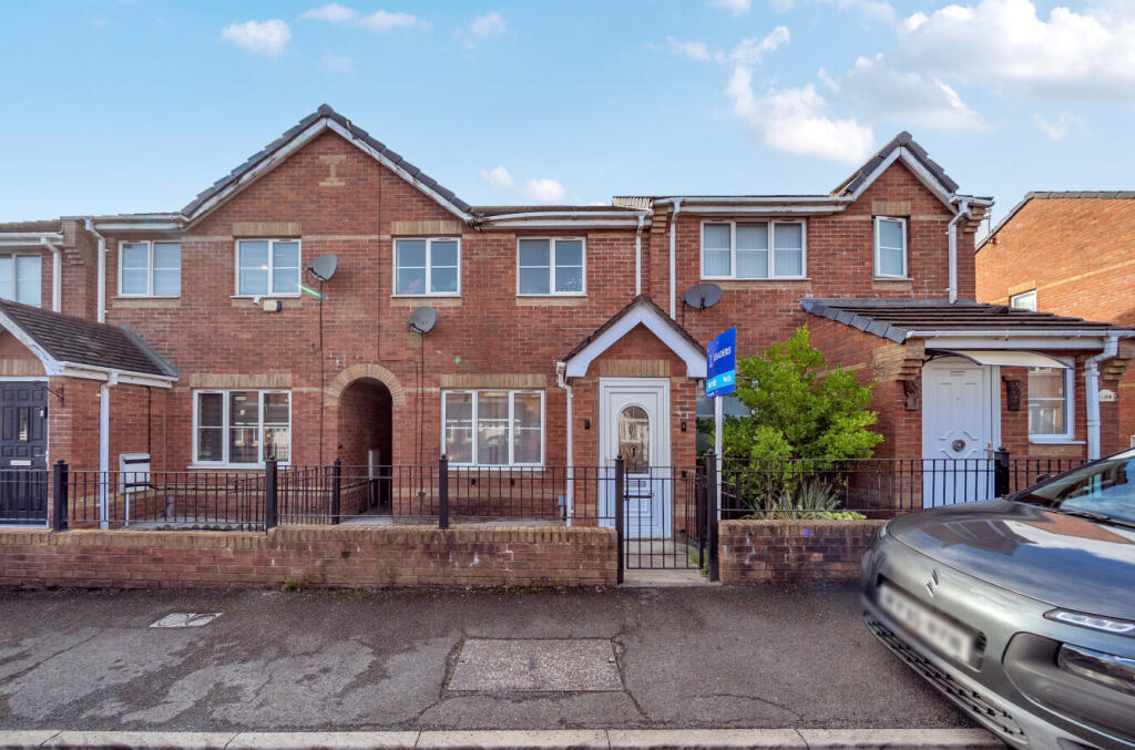 Main image of property: Gravenmoor Drive, Salford, Greater Manchester