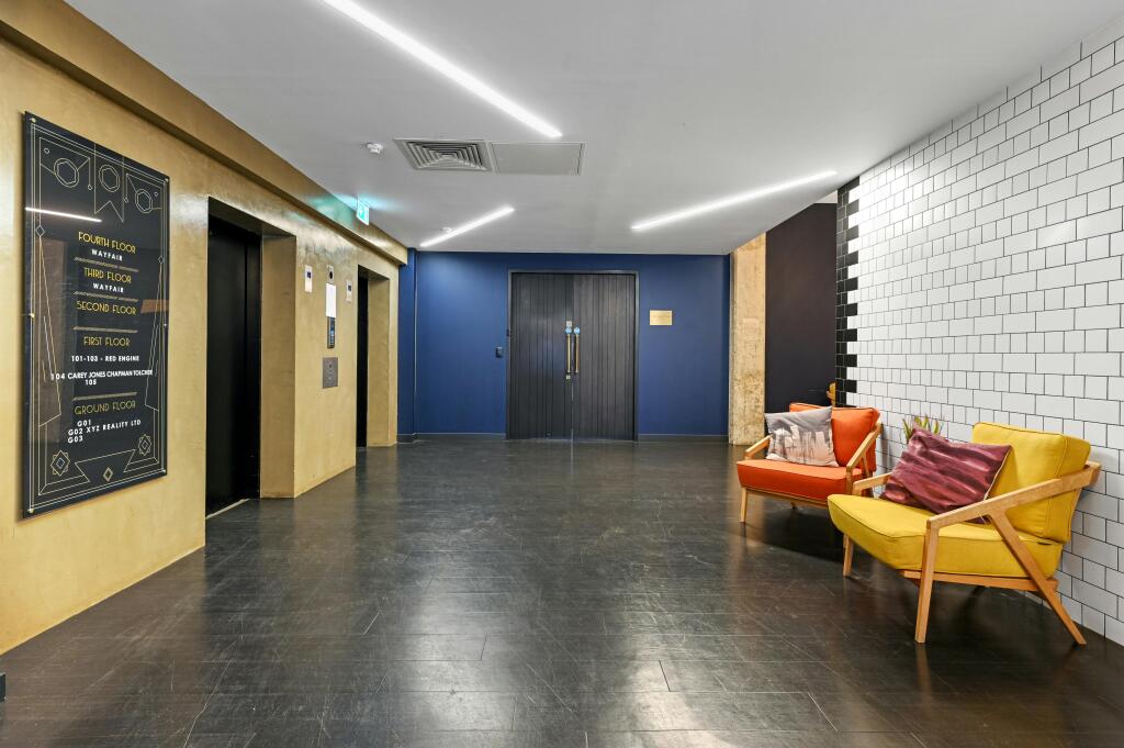 OL-BC-338GoswellRoad-35.JPG