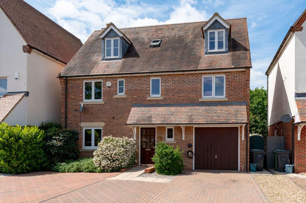 Main image of property: Marina Way, Abingdon, OX14