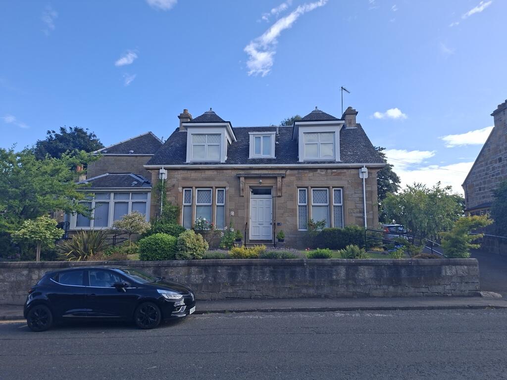 Main image of property: 4 New Road, Bannockburn, Stirling, FK7 8LW