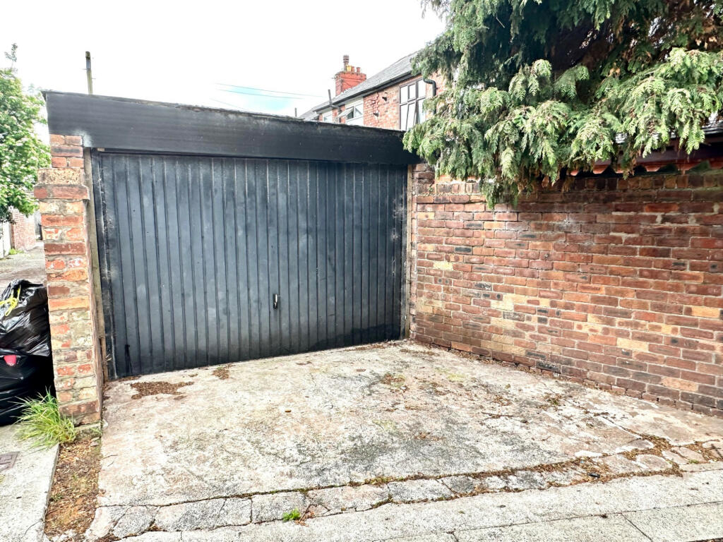 Main image of property: Houldsworth Road, Preston, Lancashire, PR2