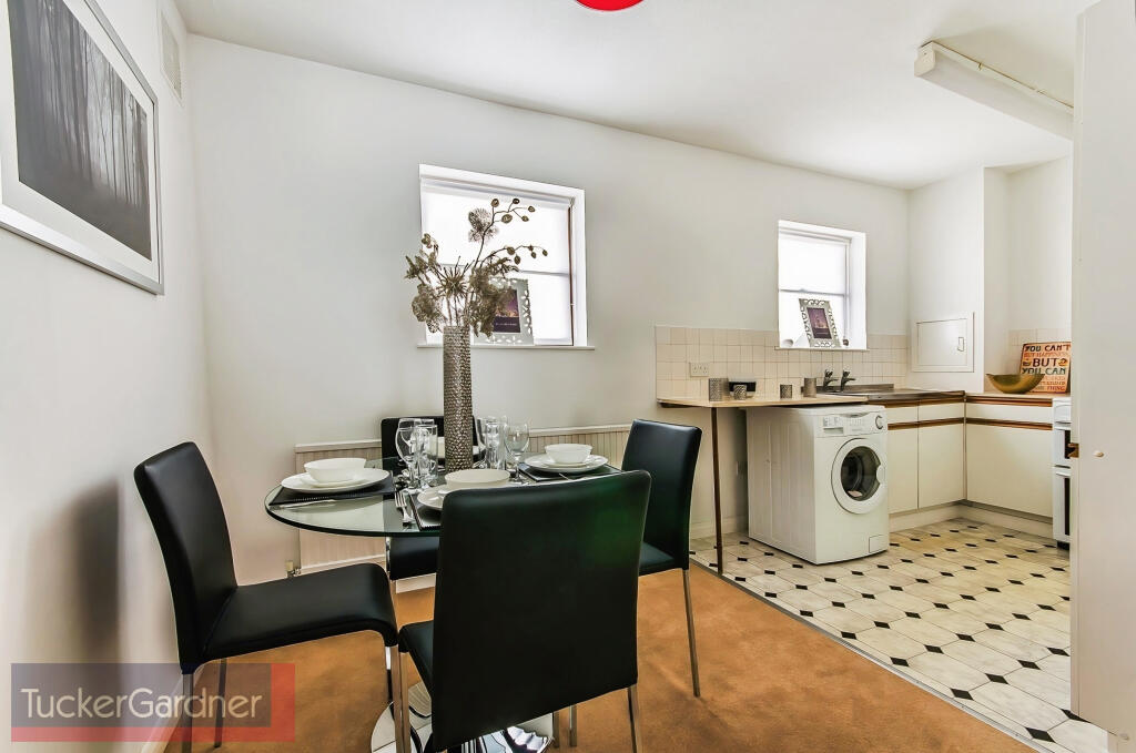 Main image of property: Christchurch Street, Cambridge.