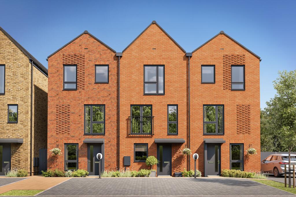 Main image of property: 194 Elmers Gate, Houghton Regis, Bedfordshire, LU5 7BT