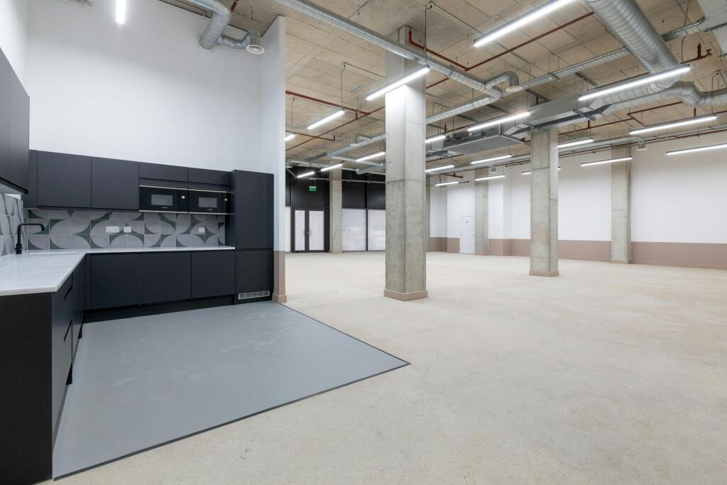 Ilderton Studios Unit 2 Ph7.jpg