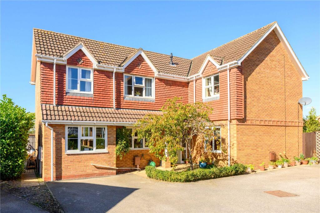 Main image of property: Larch Close, Ruskington, Sleaford, Lincolnshire, NG34