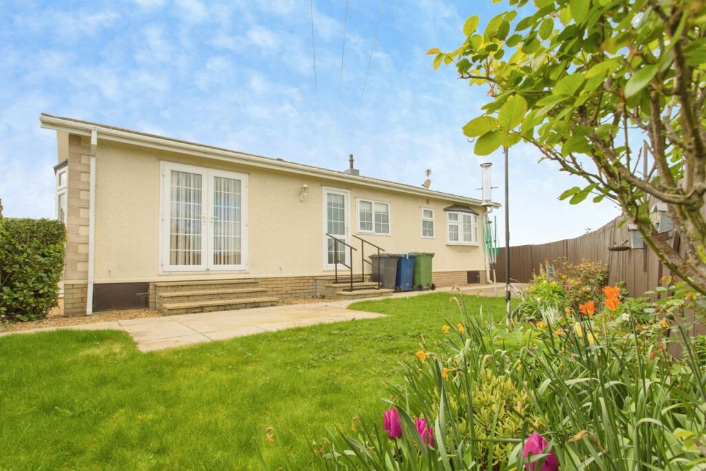Main image of property: The Firs, Fulbourn Old Drift, Cambridge, Cambridgeshire, CB1