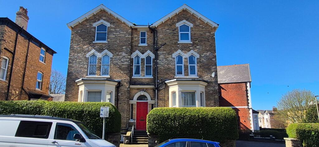 Main image of property: Fflat 6, 1 Princess Royal Terrace