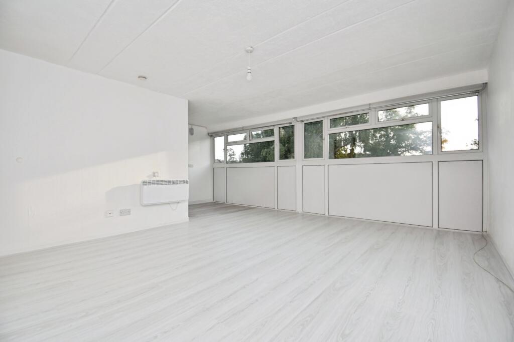 Main image of property: Damon Close Sidcup DA14