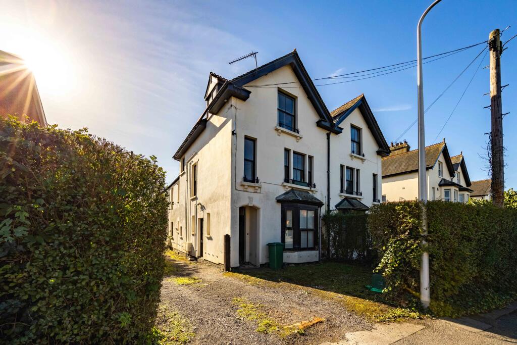 Main image of property: Enborne Road, Newbury, RG14