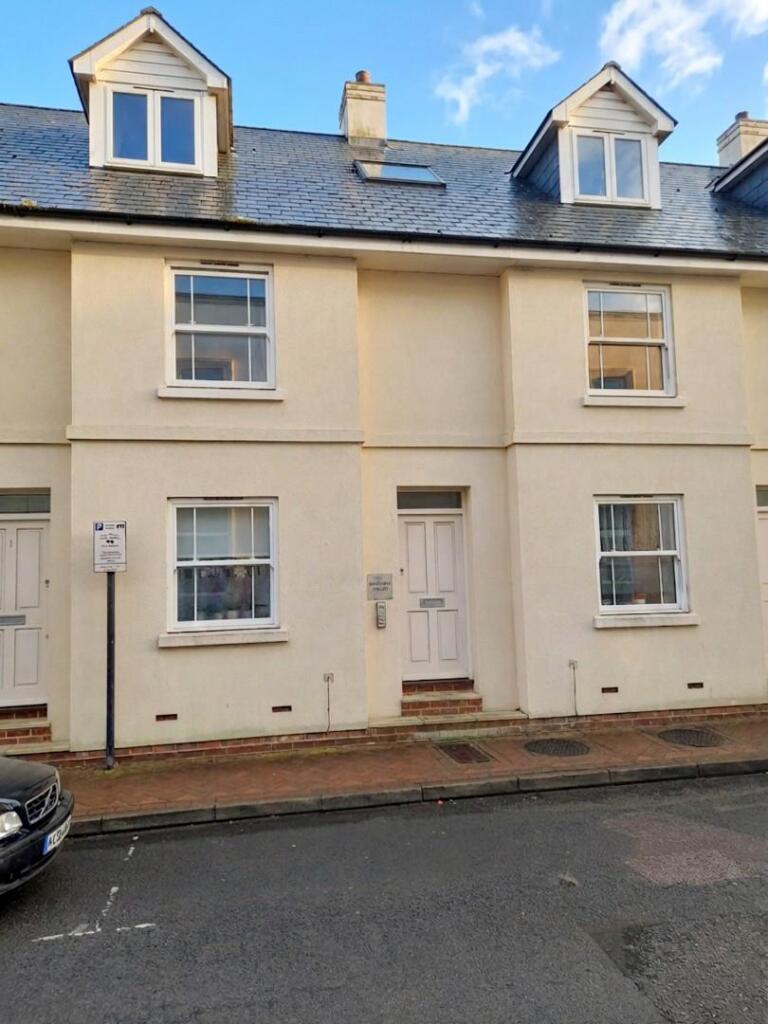 Main image of property: Queen Street, Ashford TN23 1RG