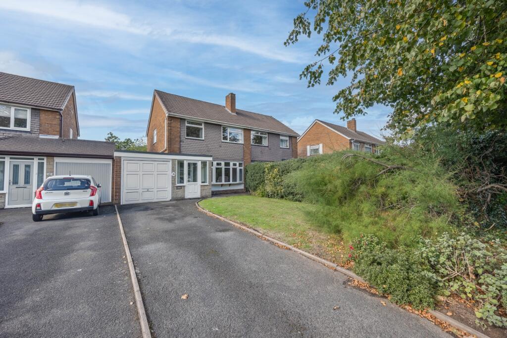 Main image of property: Broad Lane North, Willenhall