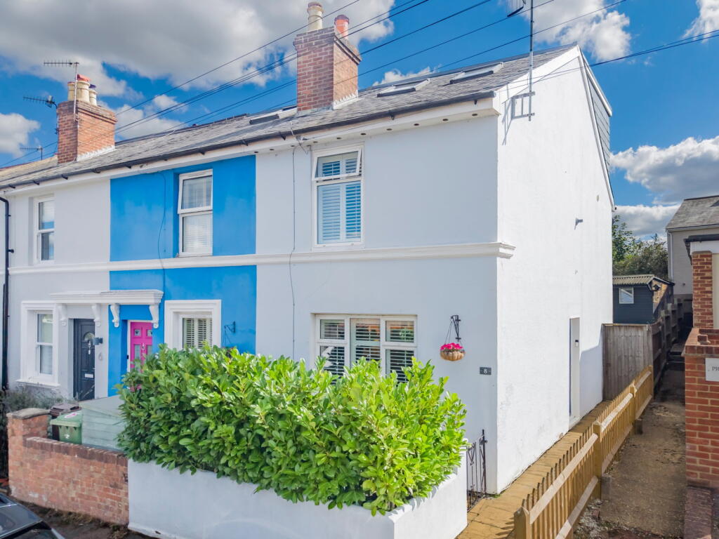 Main image of property: Stanhope Road, Tunbridge Wells, TN1 2HY