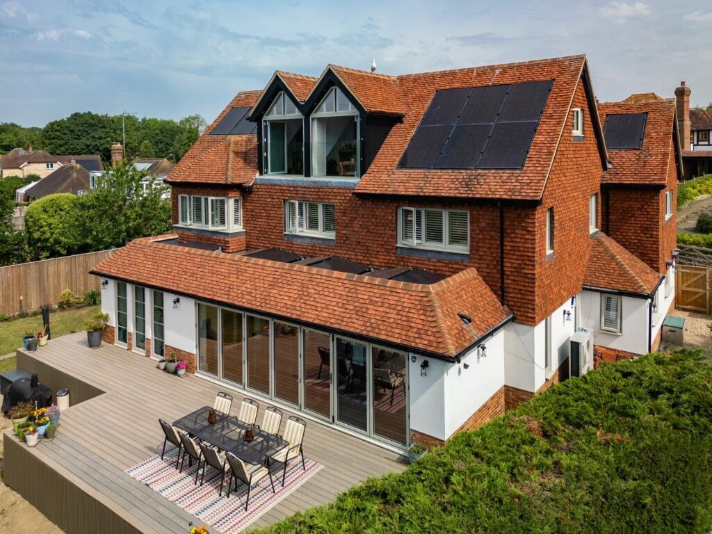 Main image of property: St. Johns Road, Hythe, Kent, CT21
