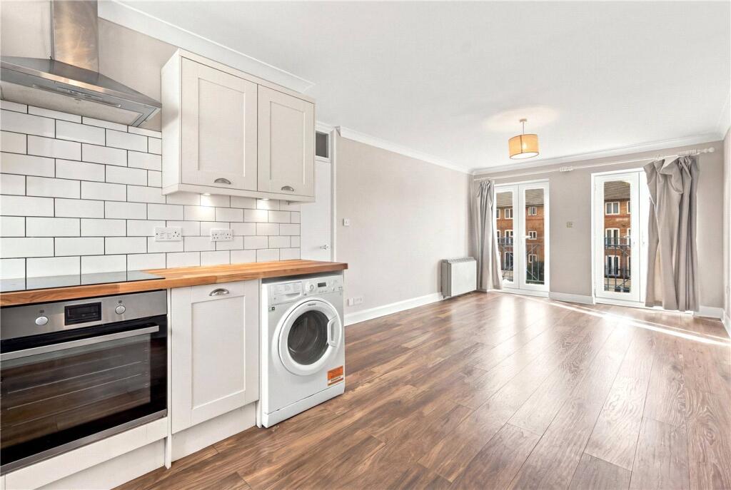 Main image of property: St. Matthew's Row, London, E2