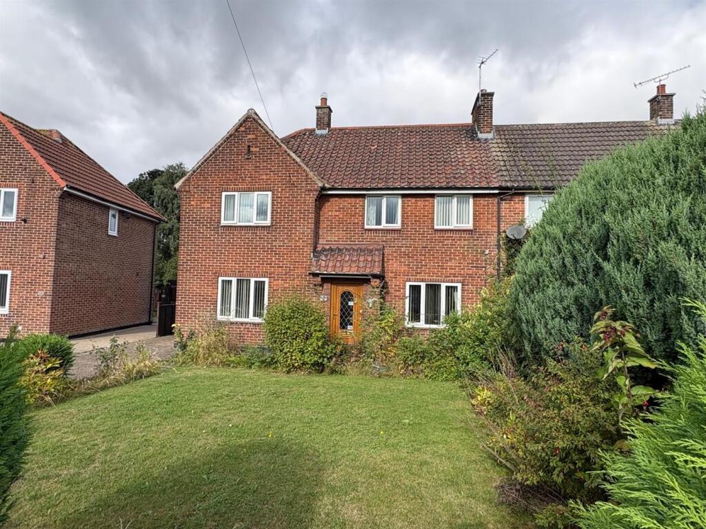 Main image of property: 70 Northallerton Road, Brompton, Northallerton