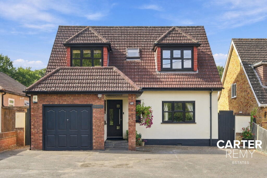 Main image of property: Castledon Road, Wickford, SS12