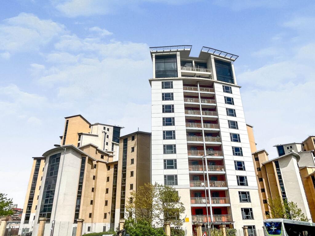 Main image of property: Baltic Quay, Mill Road, Gateshead, Gateshead, NE8 3QX