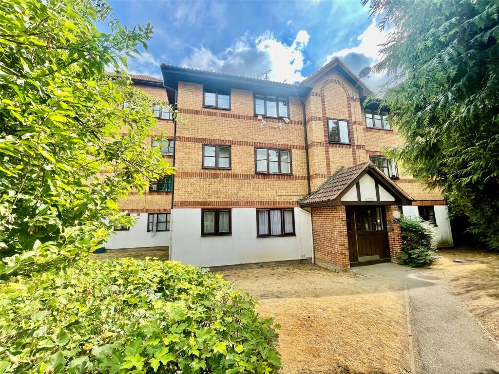 Main image of property: Frobisher Road, Erith, Kent, DA8