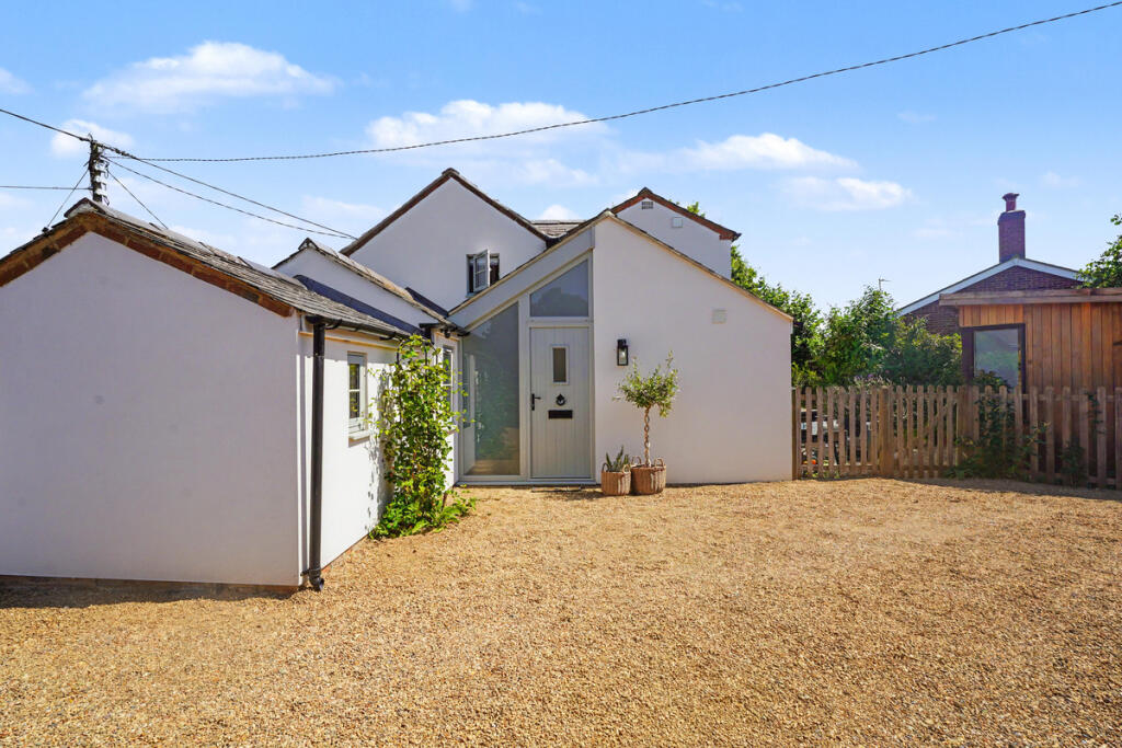 Main image of property: West Haddon Road, Northamptonhire, NN6 6EE