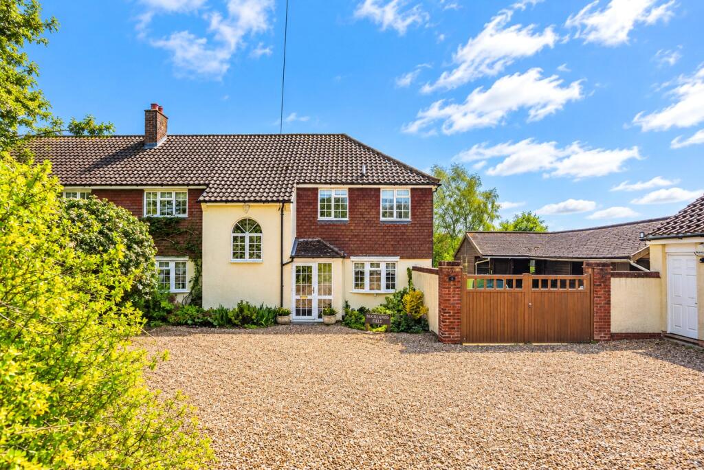 Main image of property: Bradden Lane, Gaddesden Row, Hemel Hempstead, Hertfordshire, HP2