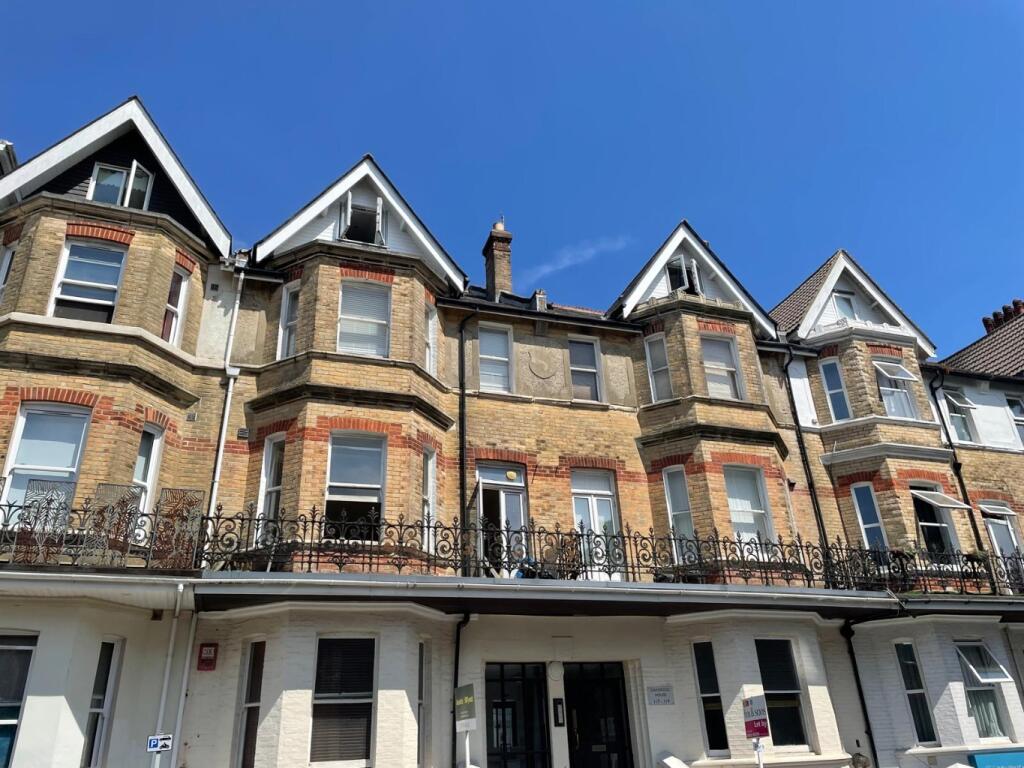 Main image of property: Oakwood House, 117-119 West Hill Road, Bournemouth, Dorset, BH2